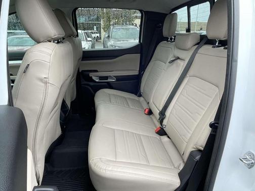 Oxford White 2024 Ford Ranger Lariat