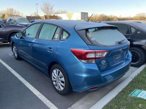 2019 Subaru Impreza 2.0i