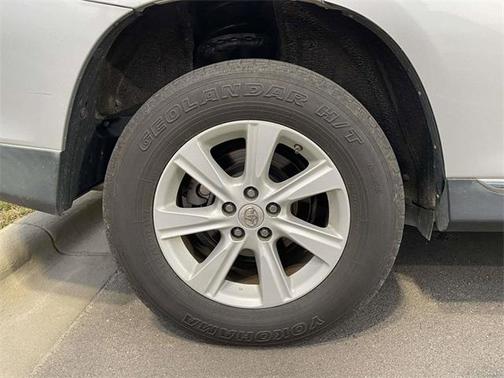 2012 Toyota Highlander Base
