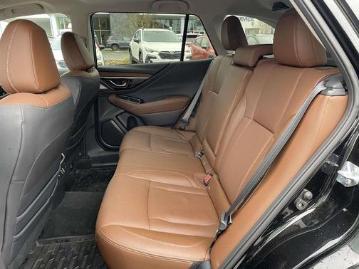 2023 Subaru Outback Touring