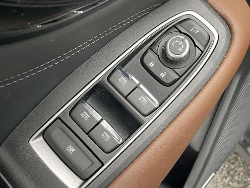 2023 Subaru Outback Touring