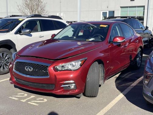 2015 INFINITI Q50 Premium