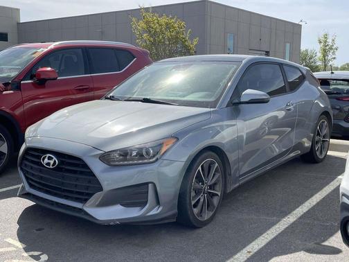 2020 Hyundai Veloster 2.0 Premium