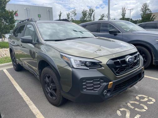 Autumn Green Metallic 2025 Subaru Outback Wilderness