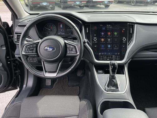 Crystal Black Silica 2024 Subaru Outback Premium
