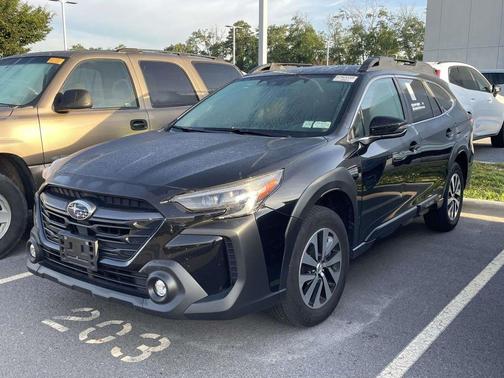 Crystal Black Silica 2024 Subaru Outback Premium