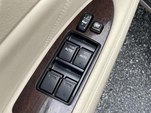 2008 Toyota Avalon Limited