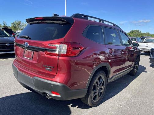 Crimson Red Pearl 2026 Subaru Ascent Onyx Edition Touring