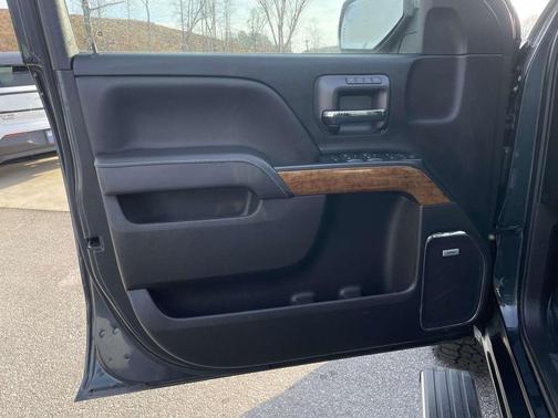 2017 Chevrolet Silverado 1500 High Country