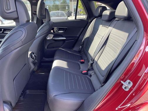 MANUFAKTUR Patagonia Red Metallic 2024 Mercedes-Benz GLC 300 Base 4MATIC