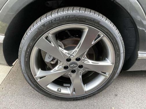Makalu Gray 2024 Genesis GV80 3.5T