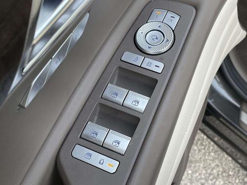 Makalu Gray 2024 Genesis GV80 3.5T