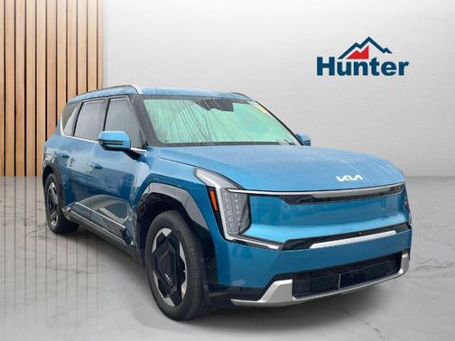 Ocean Blue 2024 Kia EV9 Land