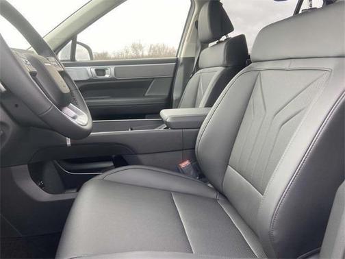2025 Hyundai SANTA FE HEV SEL