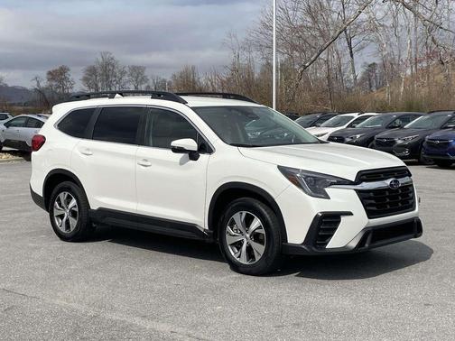 2023 Subaru Ascent Premium 7-Passenger