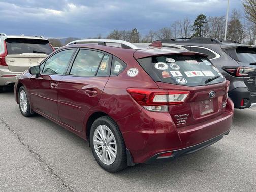 2017 Subaru Impreza 2.0i Premium