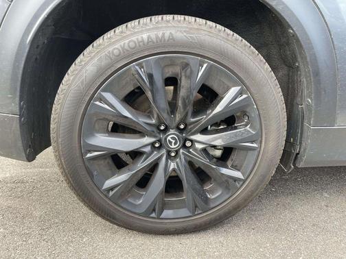 Machine Gray Metallic 2025 Mazda CX-90 Premium