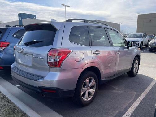 2016 Subaru Forester 2.5i Limited