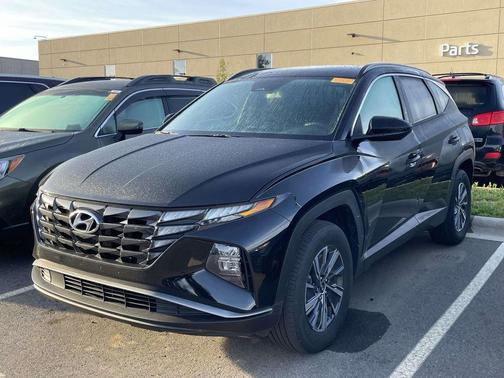 Black Pearl 2024 Hyundai TUCSON Hybrid Blue