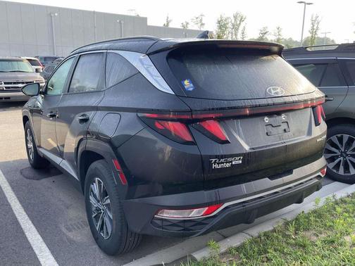 Black Pearl 2024 Hyundai TUCSON Hybrid Blue
