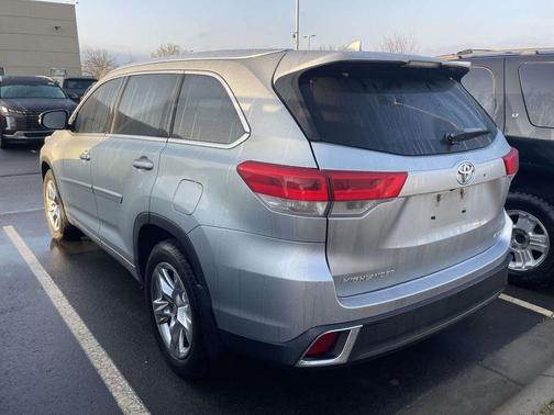 2017 Toyota Highlander Limited