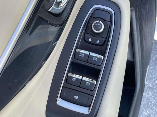 Crystal White Pearl 2021 Subaru Legacy Limited XT