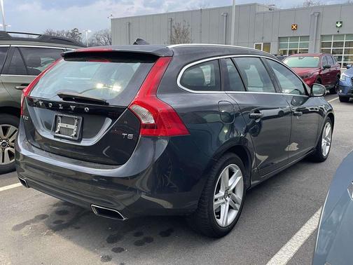 2015 Volvo V60 T5 Premier