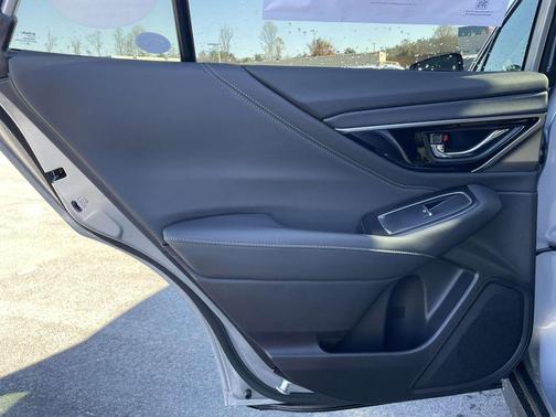 Ice Silver Metallic 2025 Subaru Outback Limited