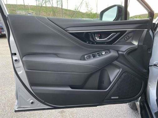 Ice Silver Metallic 2025 Subaru Outback Limited