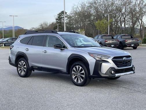 Ice Silver Metallic 2025 Subaru Outback Limited
