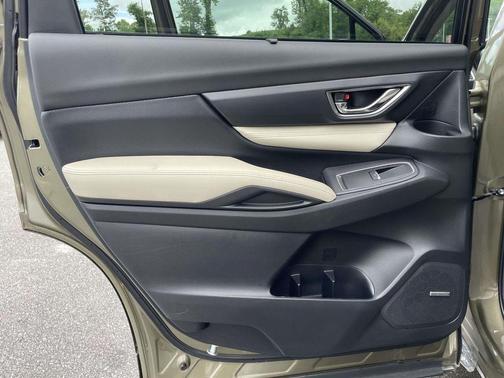 Autumn Green Metallic 2023 Subaru Ascent Limited 8-Passenger