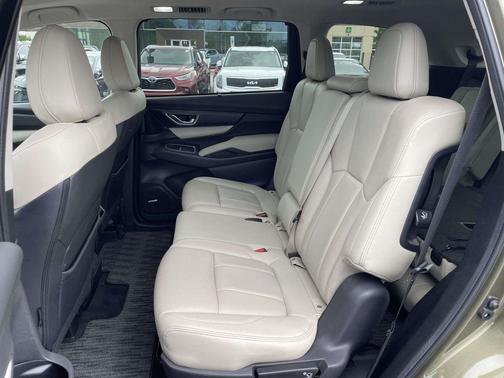 Autumn Green Metallic 2023 Subaru Ascent Limited 8-Passenger