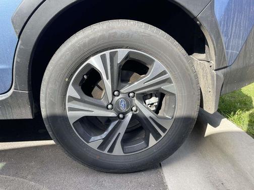 Horizon Blue Pearl 2024 Subaru Crosstrek Premium