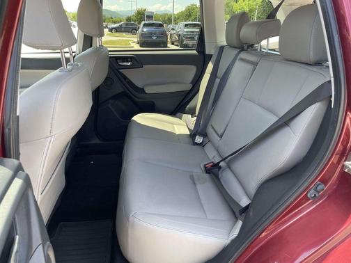 Venetian Red Pearl 2017 Subaru Forester 2.5i Limited