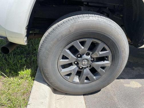 Ice 2023 Toyota Tacoma SR5