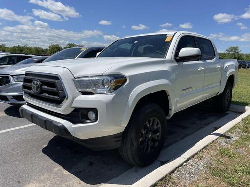 Ice 2023 Toyota Tacoma SR5