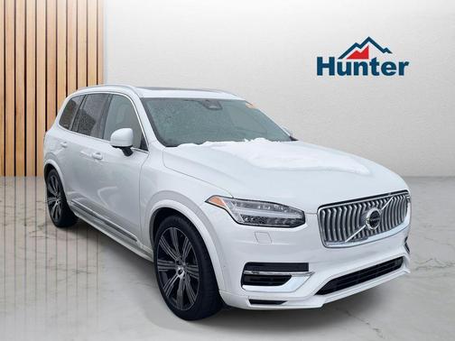 2024 Volvo XC90 Recharge Plug-In Hybrid T8 Ultimate Bright Theme 7-Seater