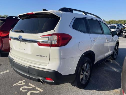 Crystal White Pearl 2024 Subaru Ascent Premium