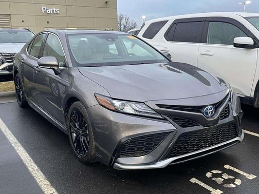 2024 Toyota Camry Hybrid XSE