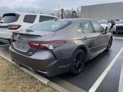 2024 Toyota Camry Hybrid XSE