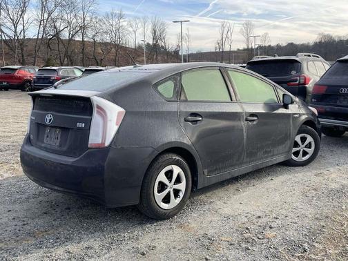 2013 Toyota Prius Three