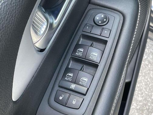 2020 Chrysler Pacifica Touring-L Plus