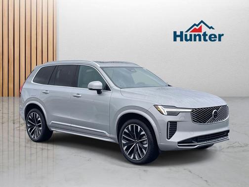 2025 Volvo XC90 PLUS
