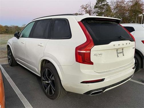 2020 Volvo XC90 Hybrid T8 R-Design 7 Passenger