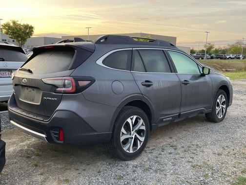 Magnetite Gray Metallic 2022 Subaru Outback Limited