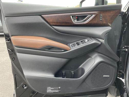 2025 Subaru Ascent Touring