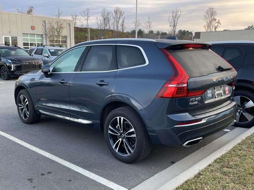 2021 Volvo XC60 Recharge Plug-In Hybrid T8 Inscription Expression