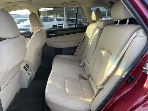 Crimson Red Pearl 2018 Subaru Outback 3.6R Limited