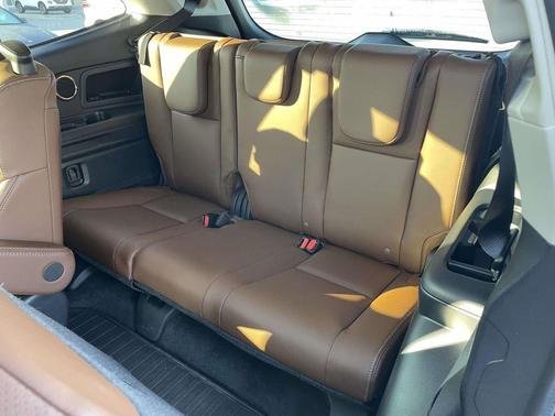 2025 Subaru Ascent Touring