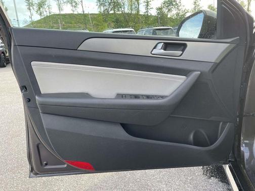 Dark Truffle 2015 Hyundai SONATA Sport 2.0T
